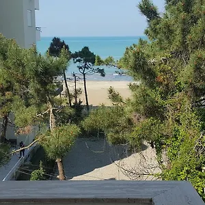  Hotel apartamentowy Arberia Albania