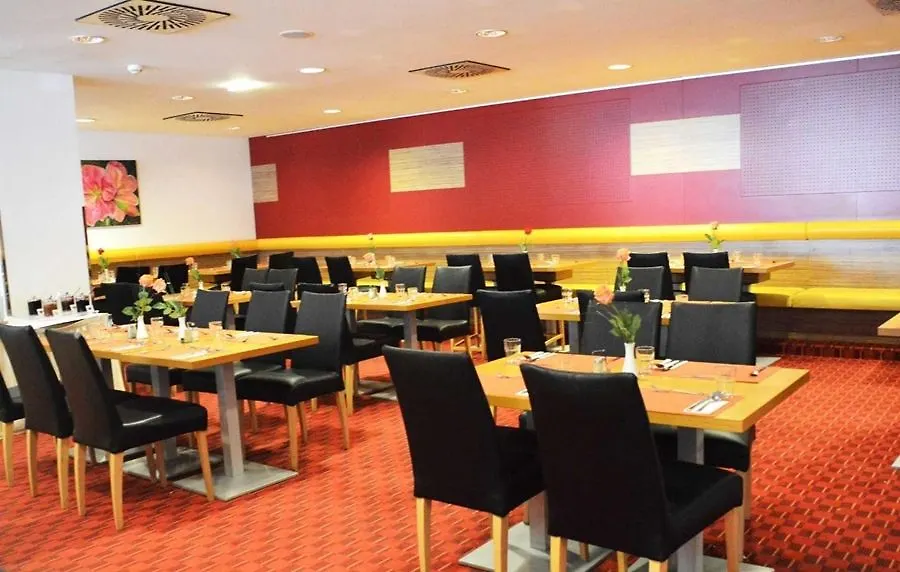 Senator Hotel Wien