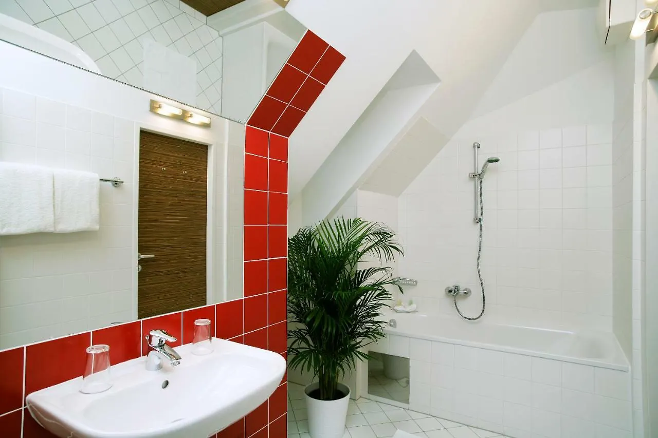 Senator Hotel Vienne 4*,  Autriche