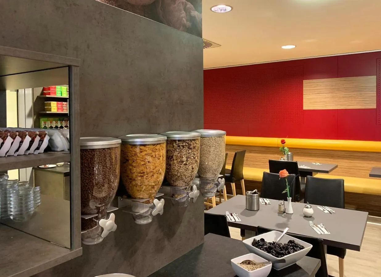 Senator Hotel Viena 4*,  Austria